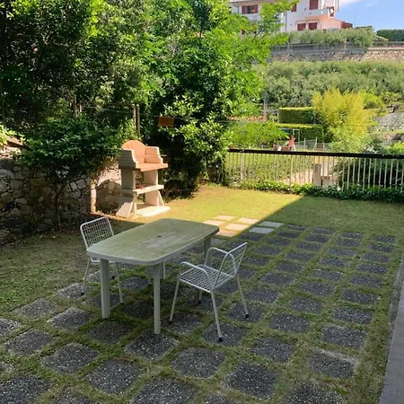 Casa 200 Dalla Spiaggia Apartment Genoa